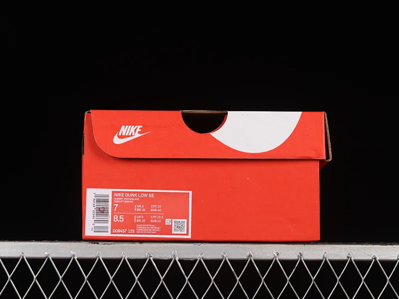 All categories Nk SB Dunk series Nk SB Dunk Low low-top sneakers Nk SB Dunk Low "85" black and gray graffiti SB low-top sports and leisure sneakers DO9457-123